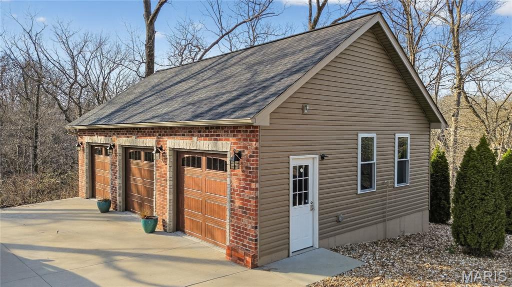 Manors At Kohlers Grove - Residential