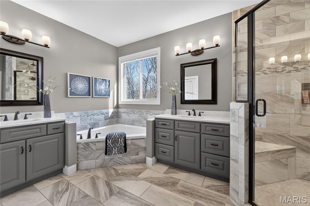 Manors At Kohlers Grove - Residential