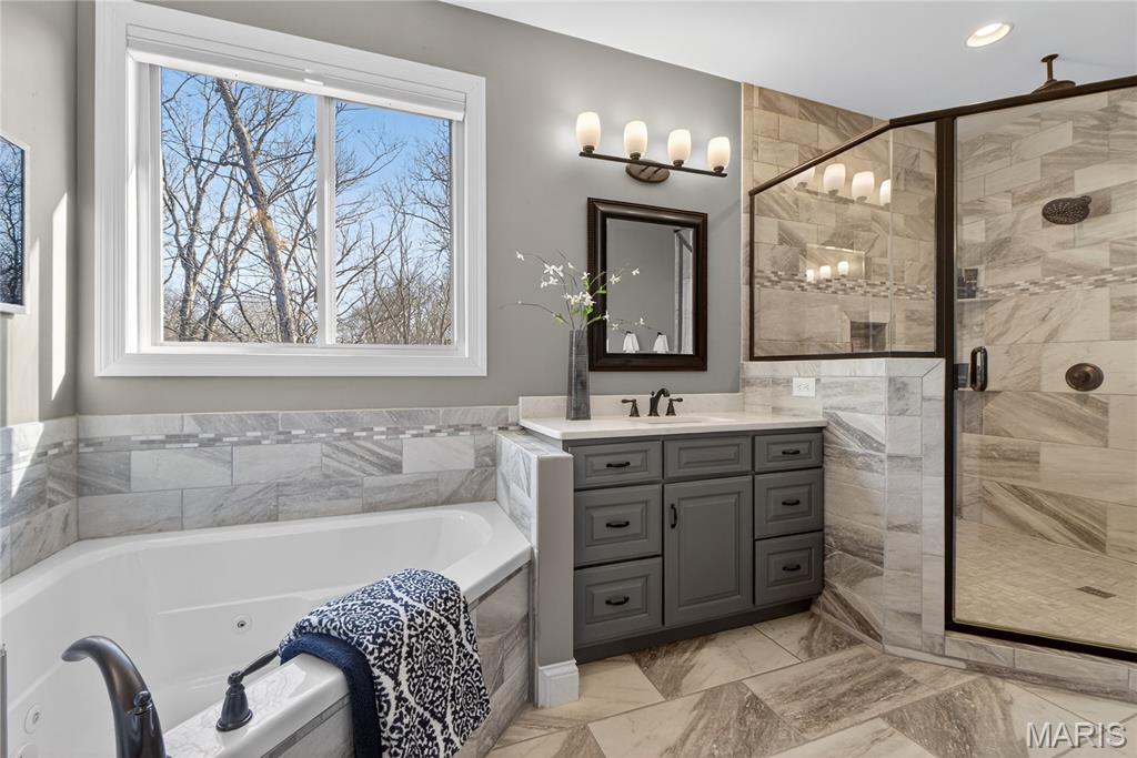 Manors At Kohlers Grove - Residential