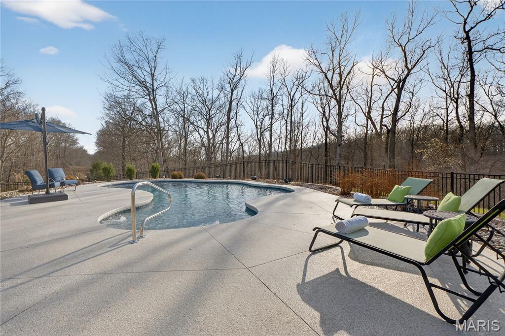 Manors At Kohlers Grove - Residential