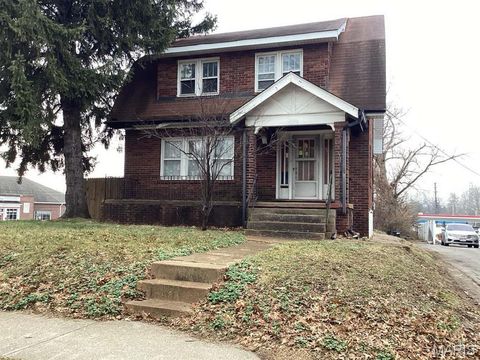 Photo of 8000 Washington Street, Vinita Terrace, MO 63114 (MLS # 26011451)