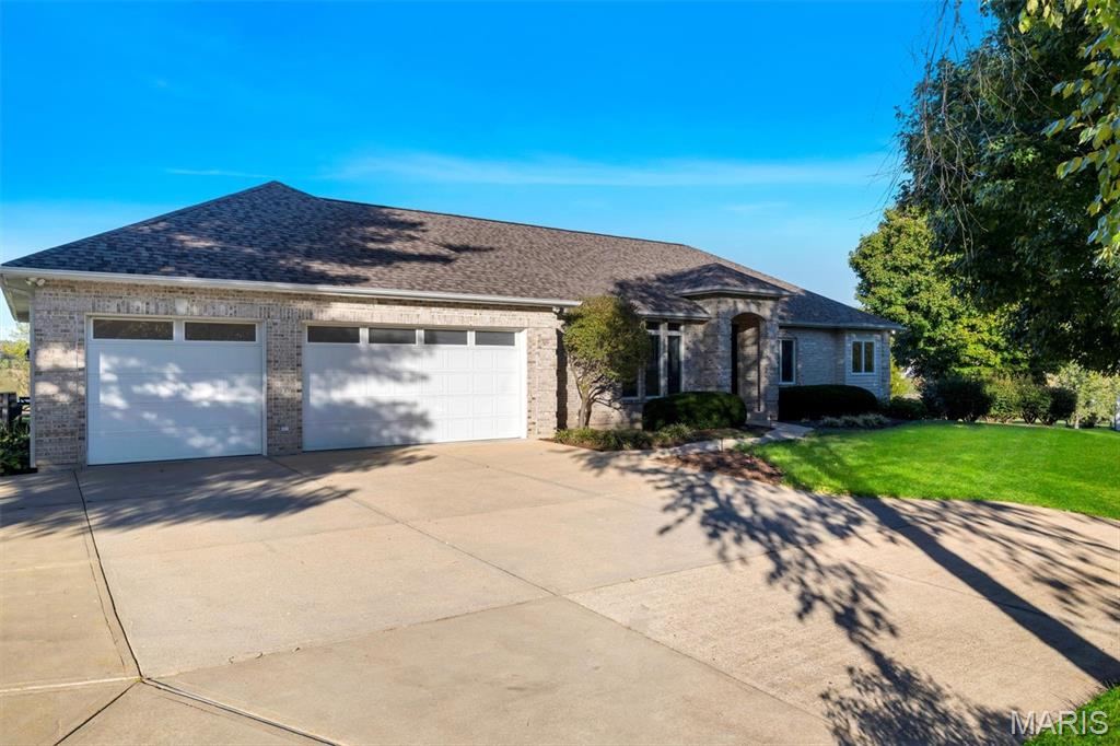 590 Sunset Place Lane