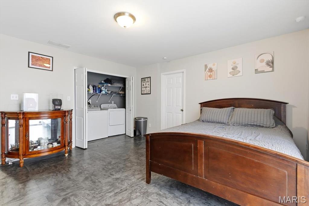 Towne Square Condo 2 - Residential