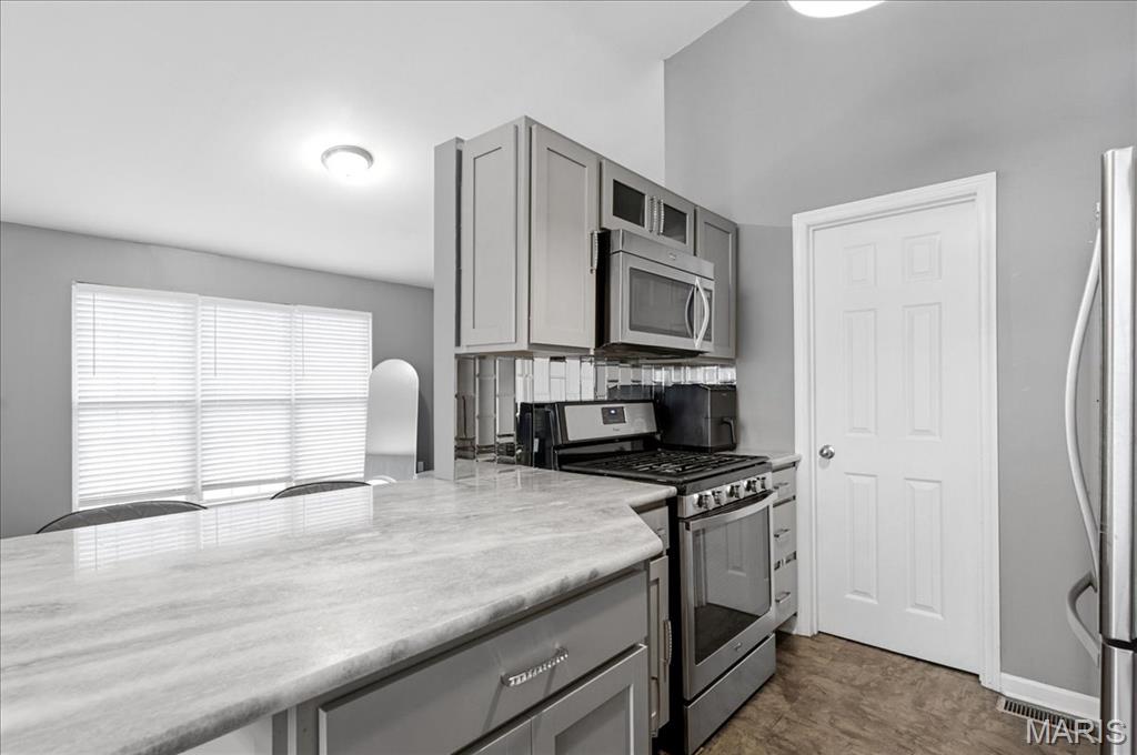 Towne Square Condo 2 - Residential