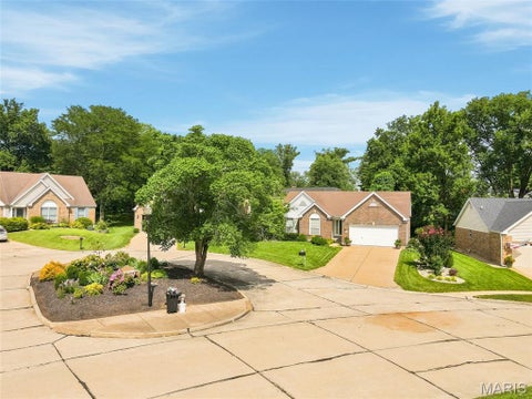 Tiny photo for 4455 Forder Oaks Drive, St Louis, MO 63129 (MLS # 26042523)