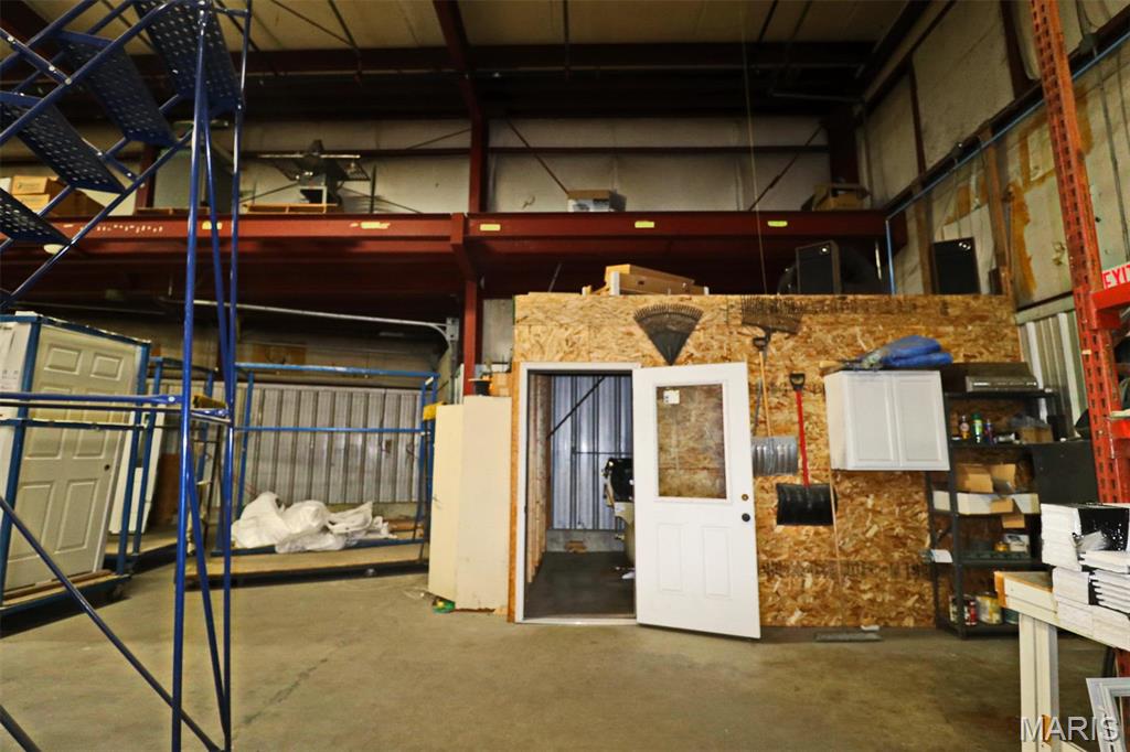 Soundolier 02 - Commercial Sale