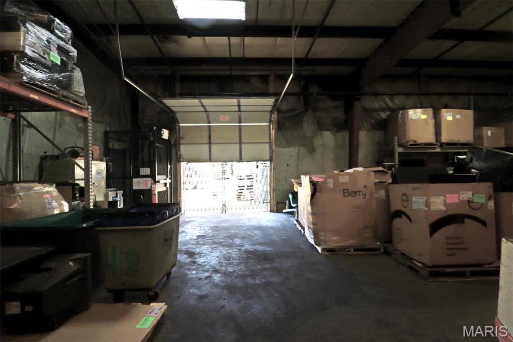 Soundolier 02 - Commercial Sale