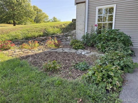 Tiny photo for 15510 Highway Nn, Bowling Green, MO 63334 (MLS # 26062057)
