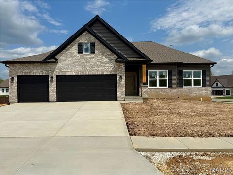 Photo of 505 Clarks Crossing, Moscow Mills, MO 63362 (MLS # 26020909)