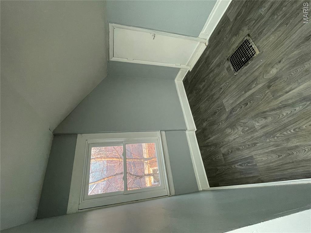 Lyndhurst - Residential