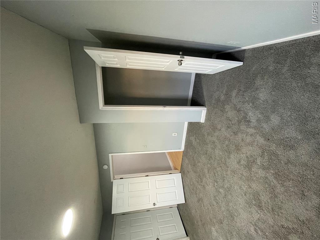 Lyndhurst - Residential