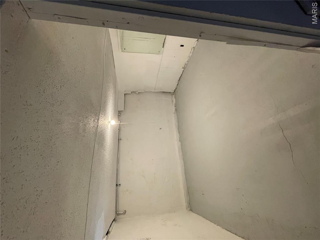 Lyndhurst - Residential