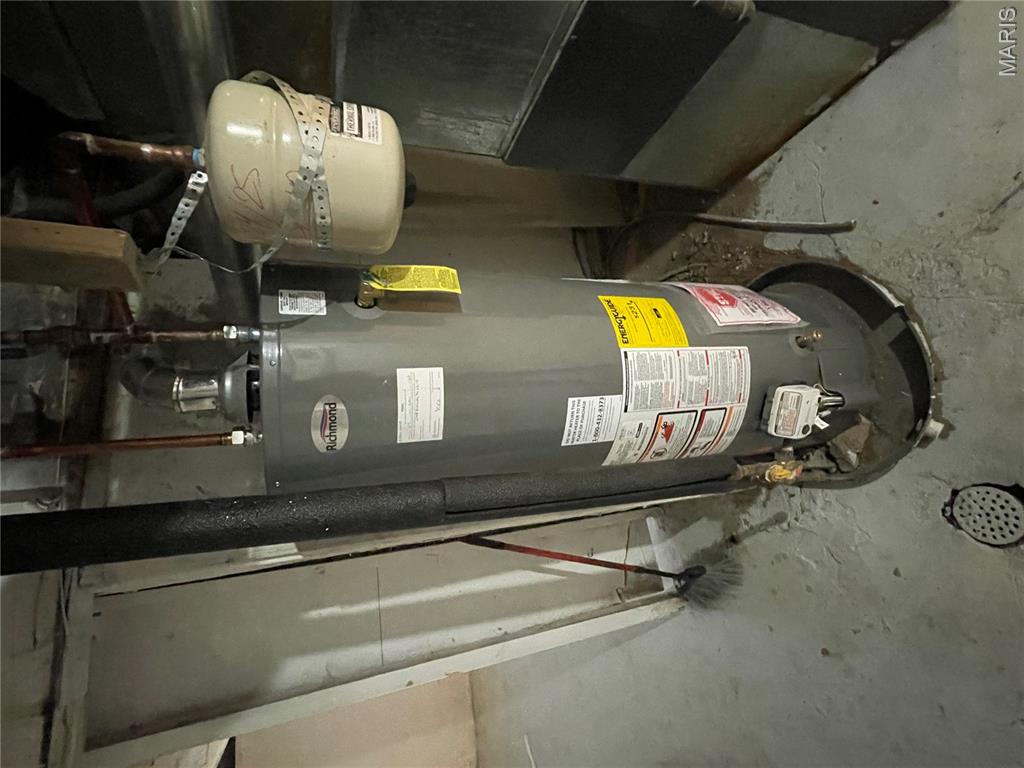 Lyndhurst - Residential