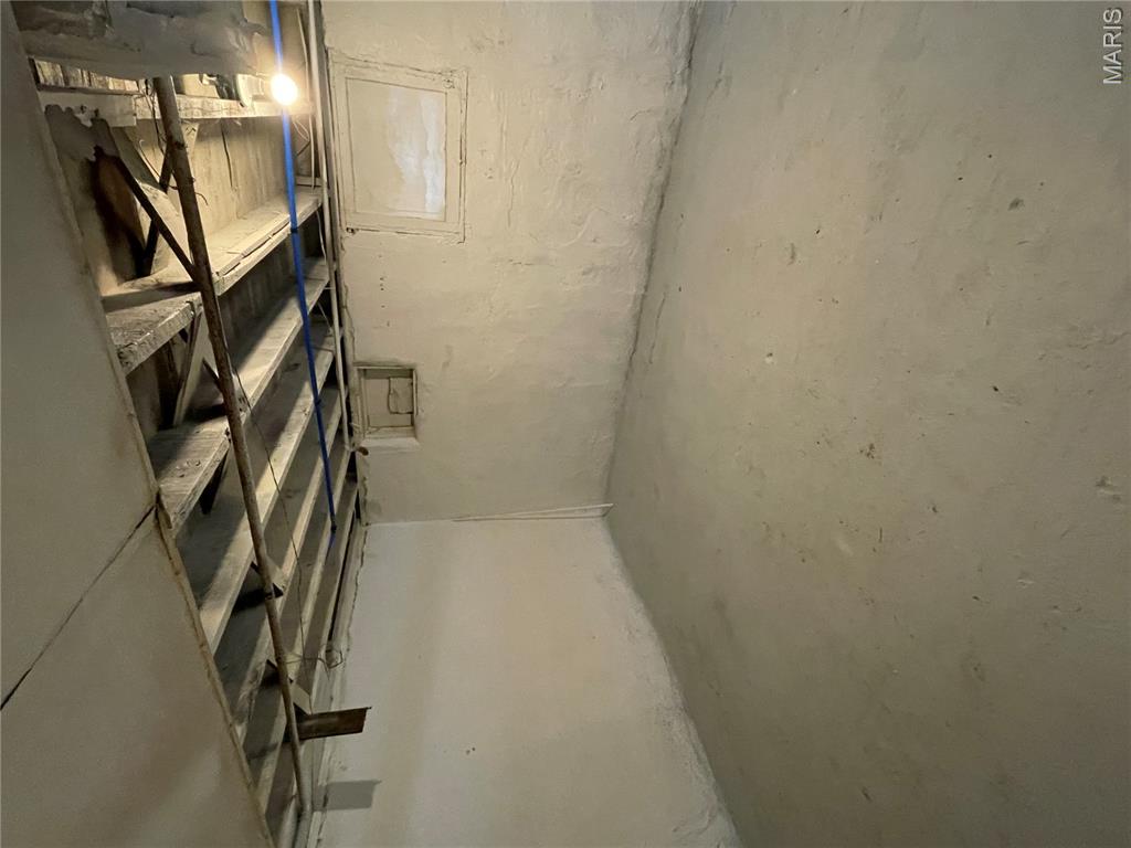 Lyndhurst - Residential