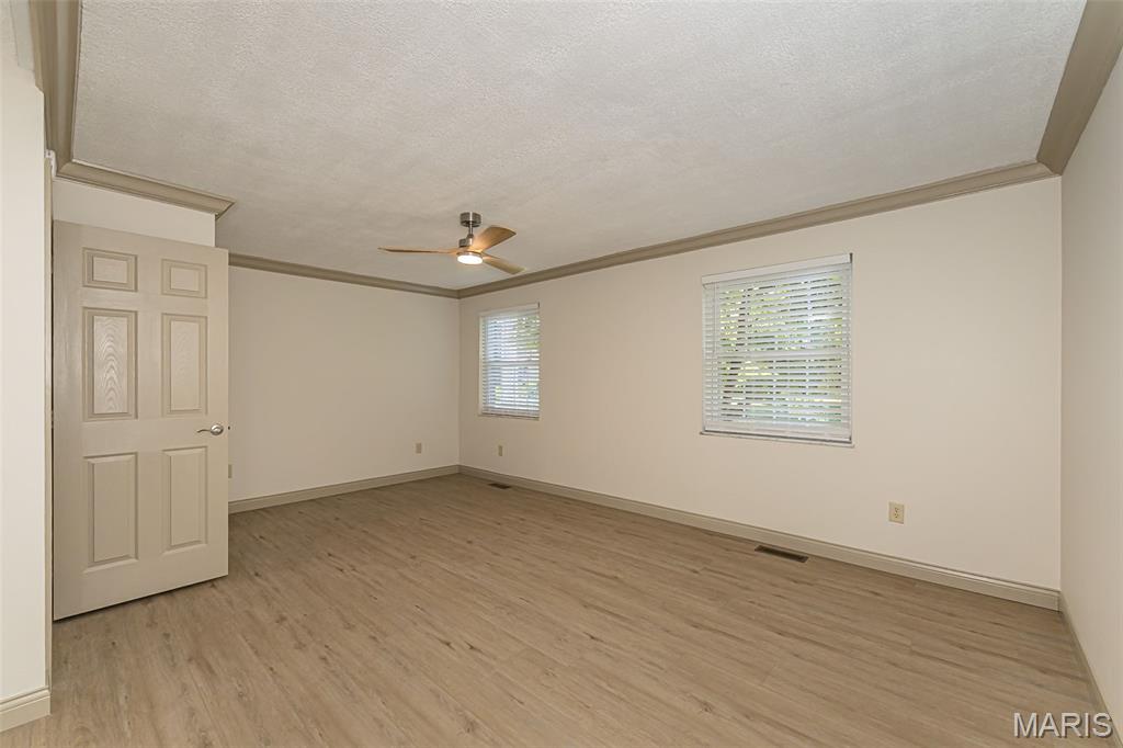 Lin Capri Condo - Residential
