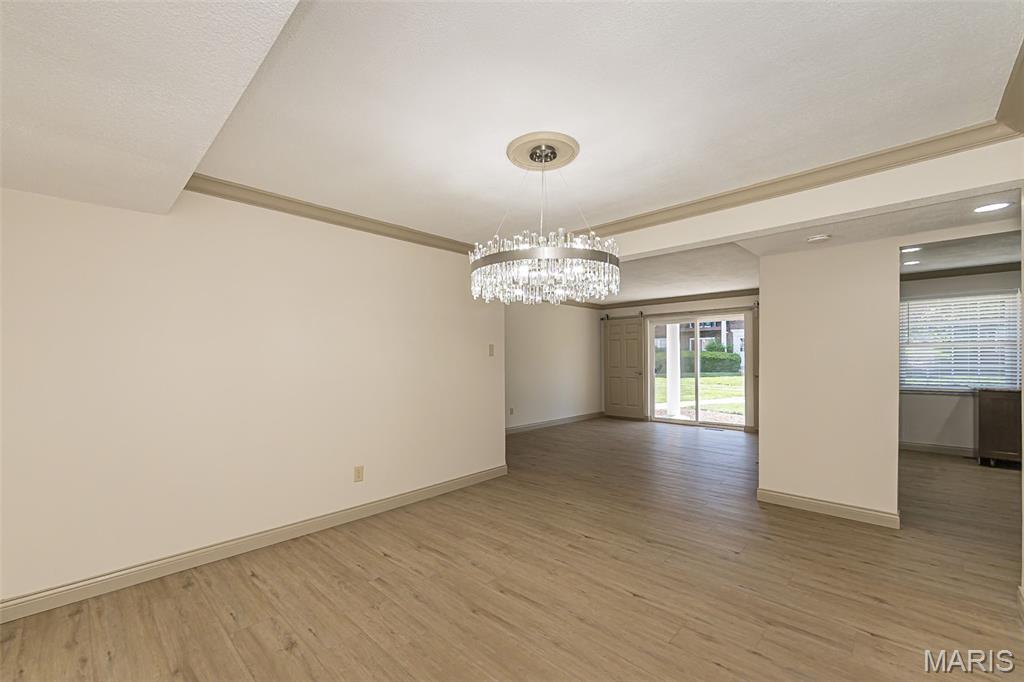 Lin Capri Condo - Residential