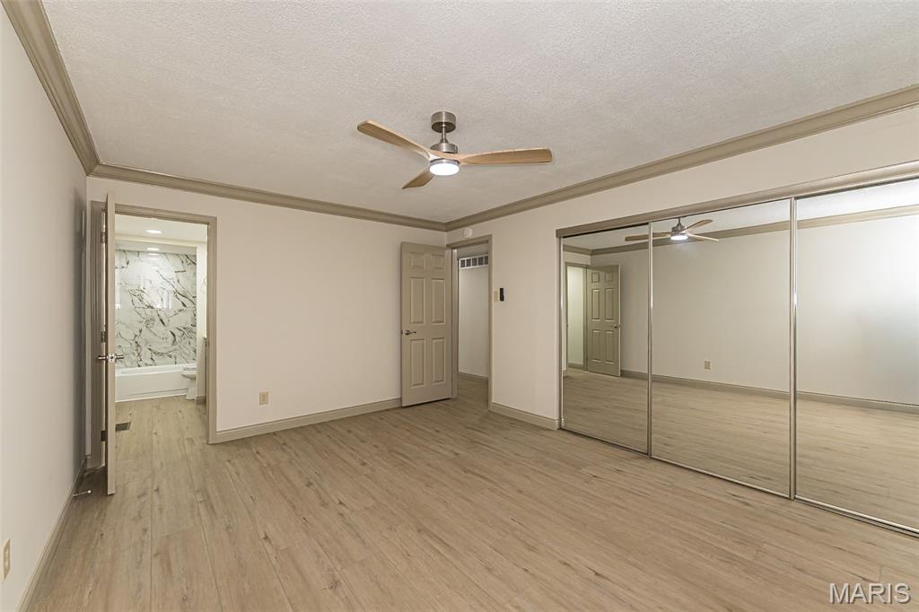 Lin Capri Condo - Residential