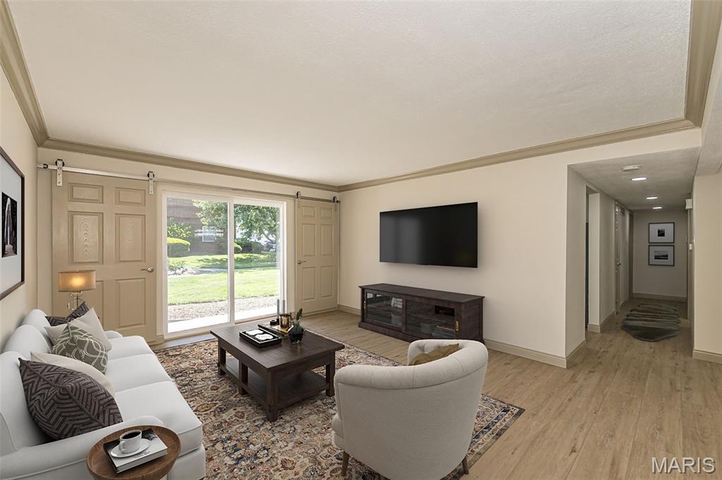 Lin Capri Condo - Residential