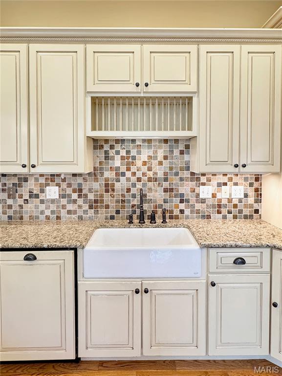 Peaceful Hollow - Residential