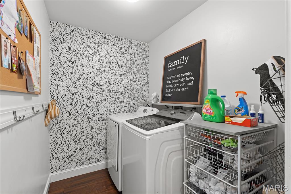 St Peters, Missouri 63376, United States, 4 Bedrooms Bedrooms, ,3 BathroomsBathrooms,Residential,Pending,180738