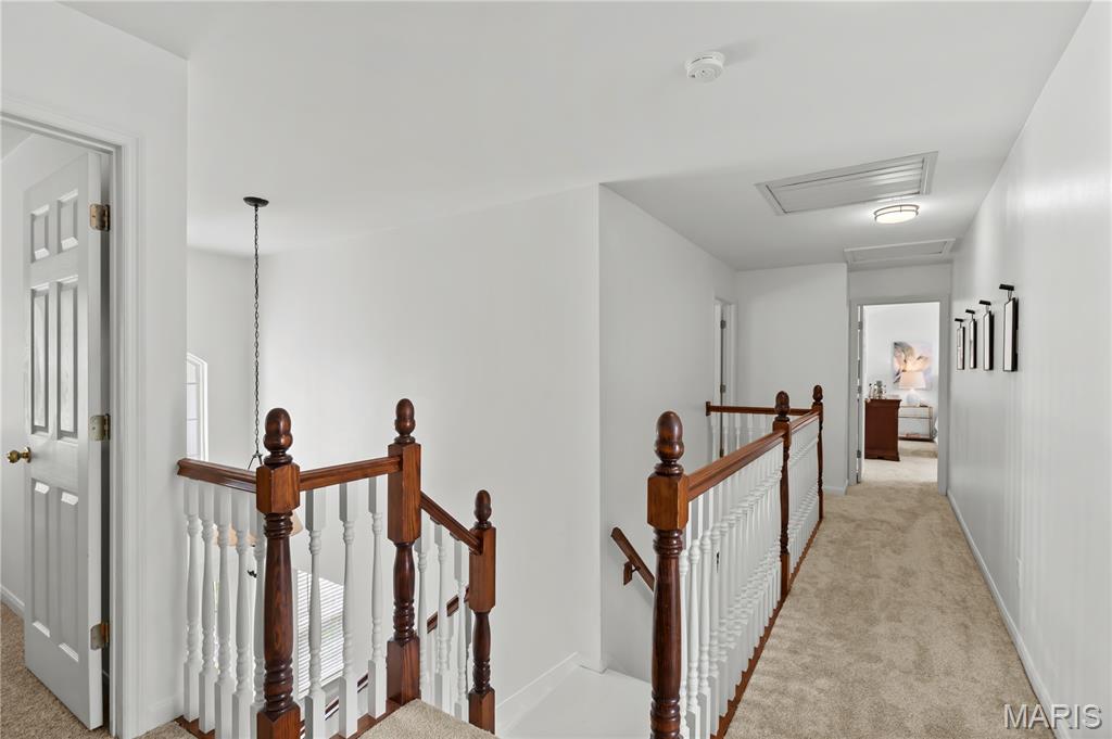 St Peters, Missouri 63376, United States, 4 Bedrooms Bedrooms, ,3 BathroomsBathrooms,Residential,Pending,180738