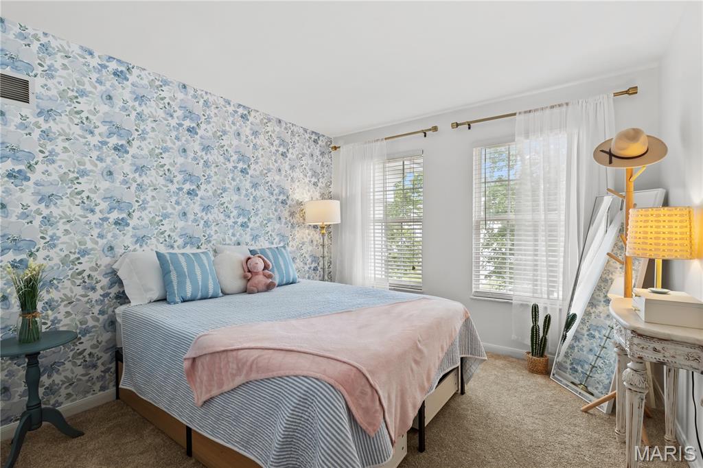 St Peters, Missouri 63376, United States, 4 Bedrooms Bedrooms, ,3 BathroomsBathrooms,Residential,Pending,180738