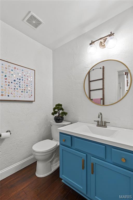 St Peters, Missouri 63376, United States, 4 Bedrooms Bedrooms, ,3 BathroomsBathrooms,Residential,Pending,180738