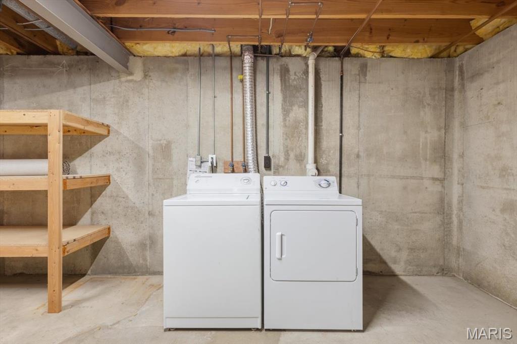 Autumn Lakes Seven Condo Twen - Residential