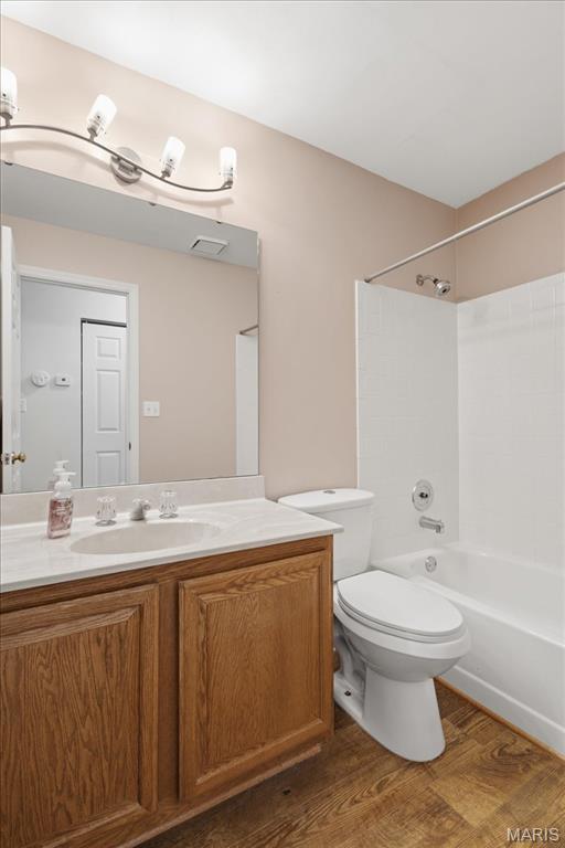 Autumn Lakes Seven Condo Twen - Residential