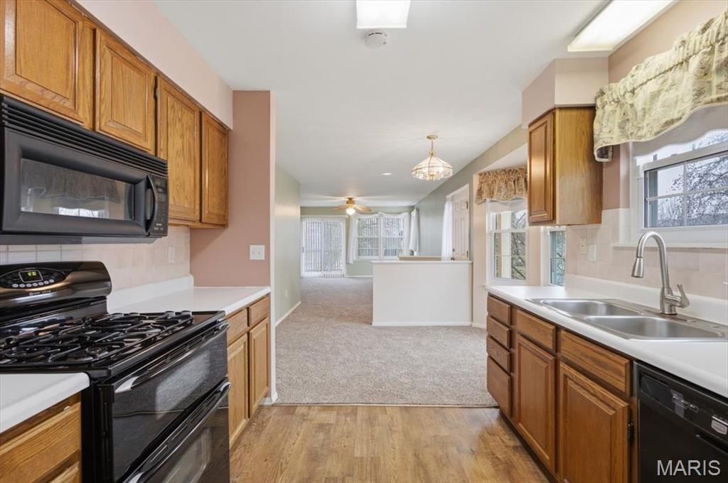 Autumn Lakes Seven Condo Twen - Residential