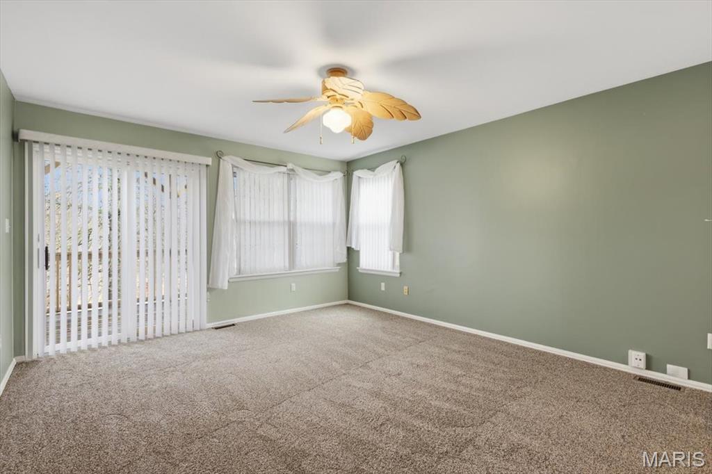 Autumn Lakes Seven Condo Twen - Residential