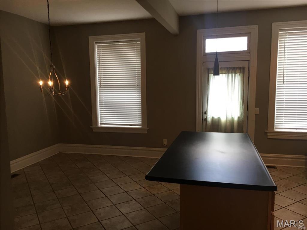 St Louis, Missouri 63110, United States, 3 Bedrooms Bedrooms, ,3 BathroomsBathrooms,Residential,Active,171032