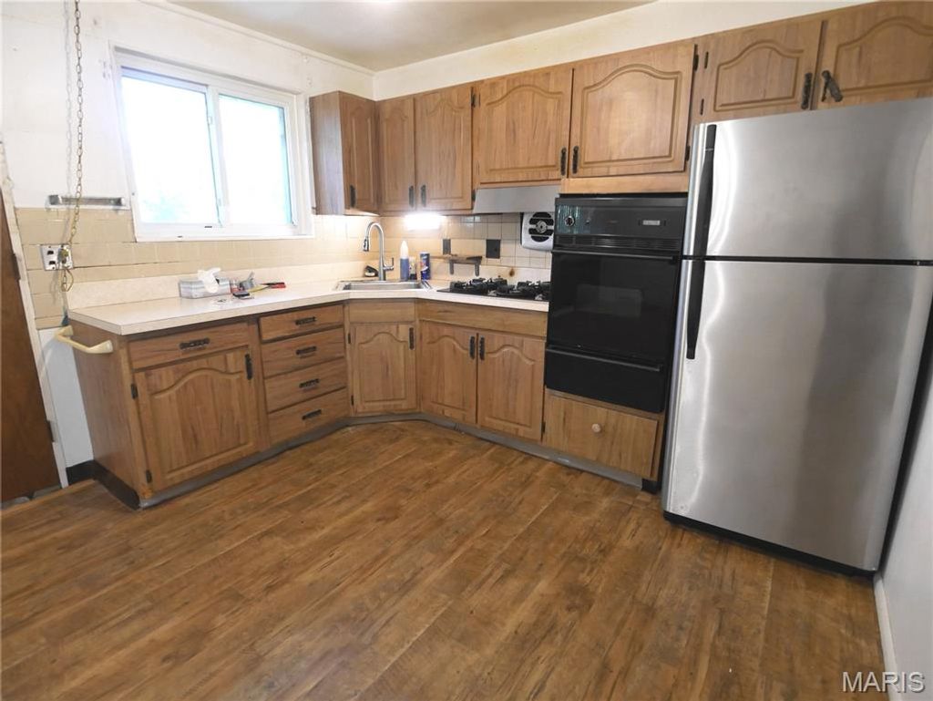 Photo of 10412 Viscount Drive, St Louis, MO 63136 (MLS # 26026502)