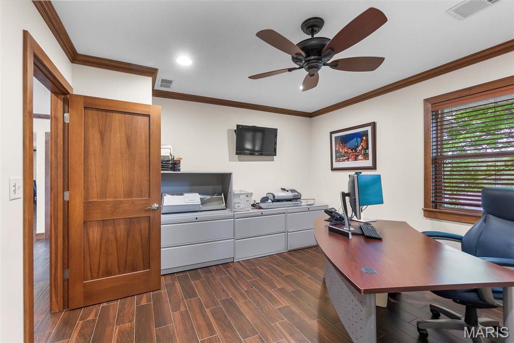 NA - Commercial Sale