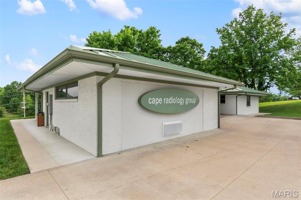 NA - Commercial Sale