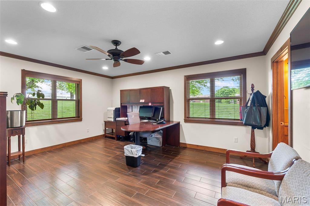 NA - Commercial Sale