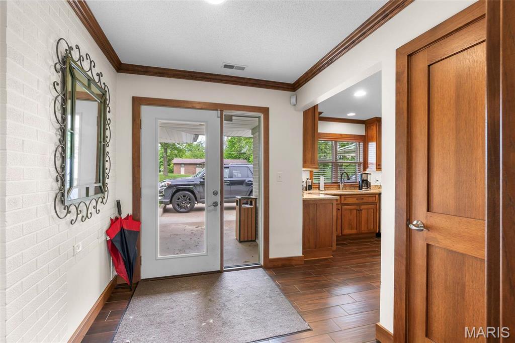 NA - Commercial Sale