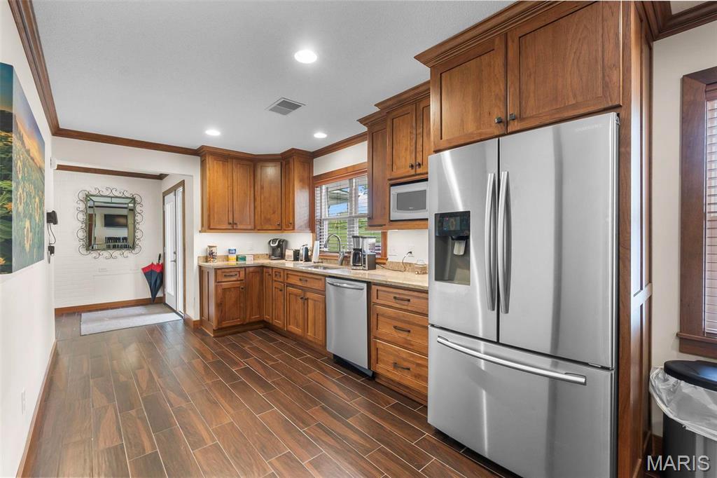 NA - Commercial Sale