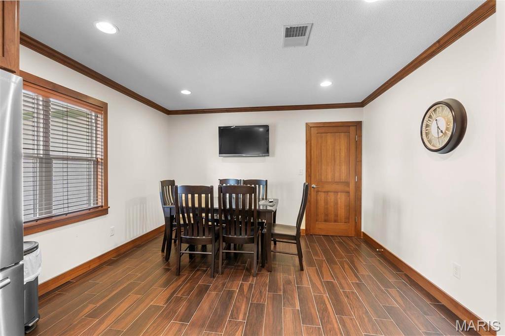 NA - Commercial Sale