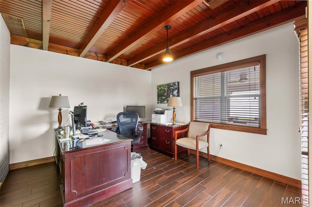 NA - Commercial Sale