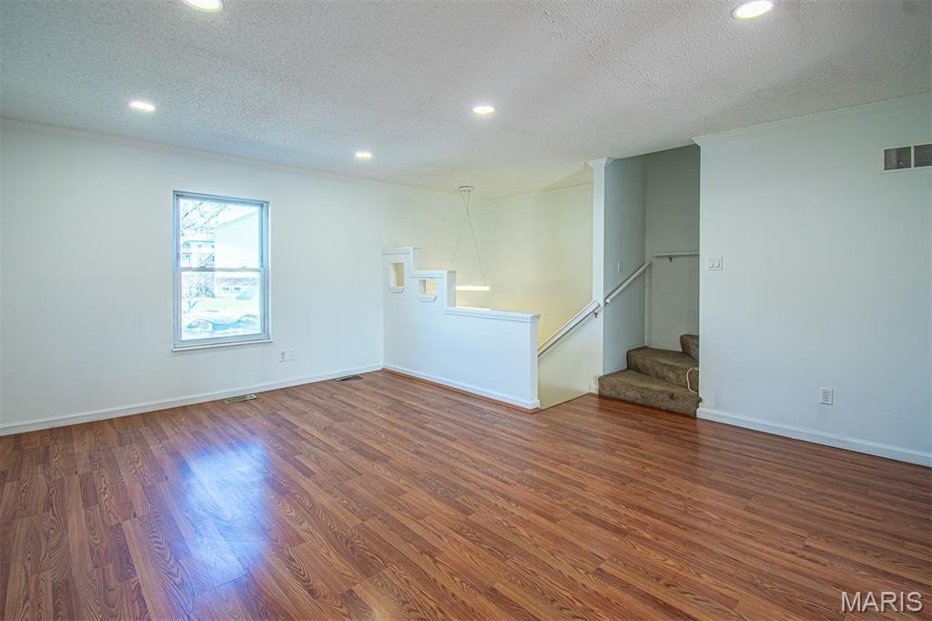 689 BOCA RATON Drive B