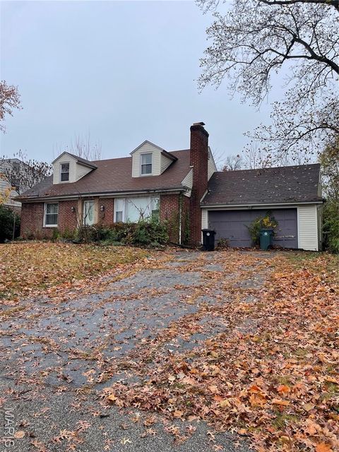 Tiny photo for 441 Dickens Avenue, Kirkwood, MO 63122 (MLS # 25077353)