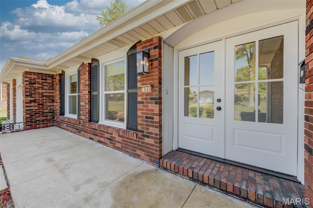 Photo of 2060 Aqueduct Drive, Florissant, MO 63033 (MLS # 26024094)