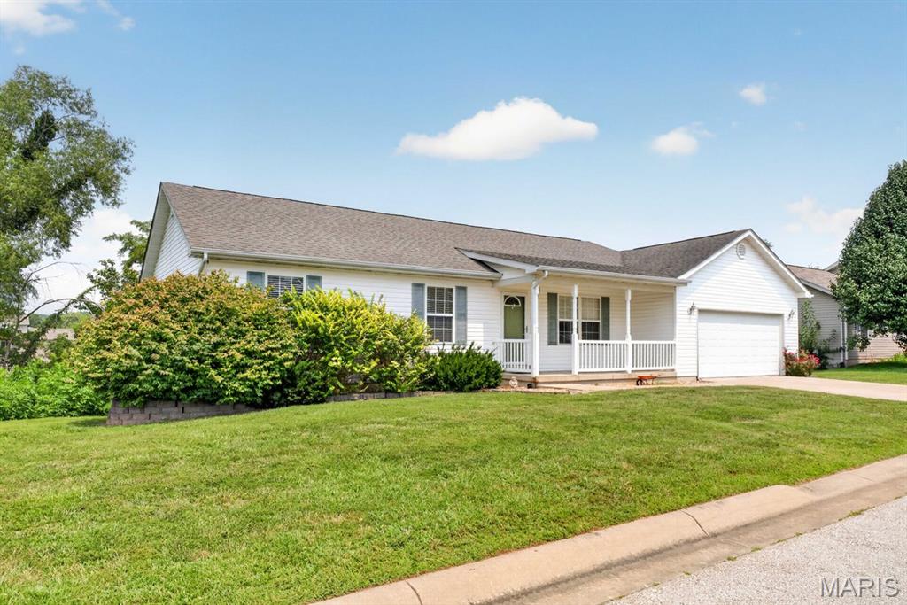 819 Tiffany Court