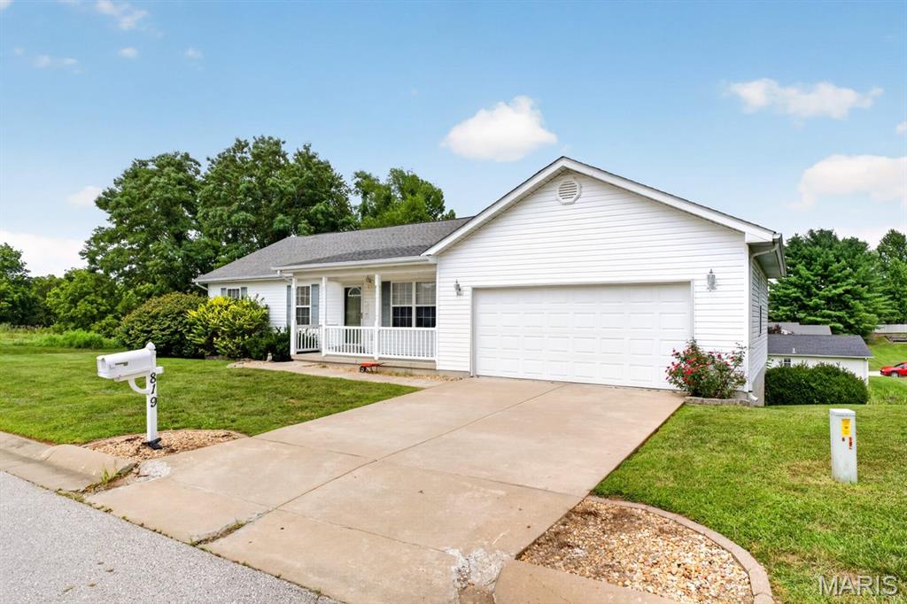 819 Tiffany Court