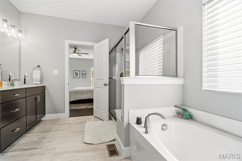 Tiny photo for 280 Arbors At Bridle Path, Ballwin, MO 63021 (MLS # 26013972)