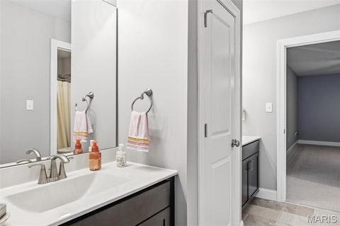 Tiny photo for 280 Arbors At Bridle Path, Ballwin, MO 63021 (MLS # 26013972)