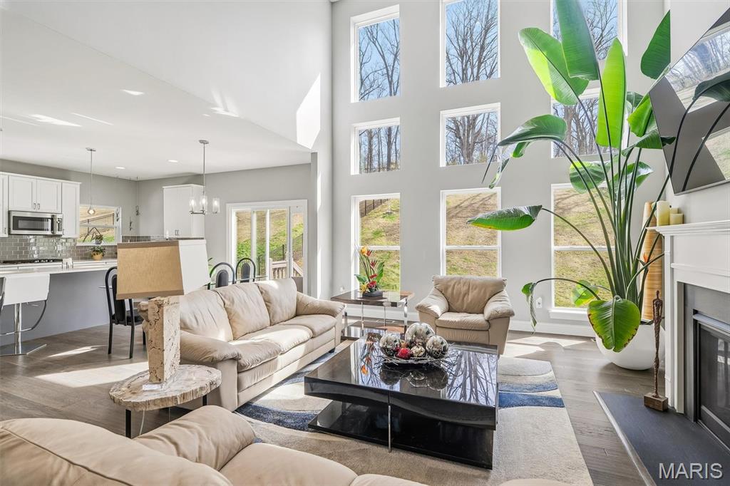 Arbors At Bridle Path The - Residential