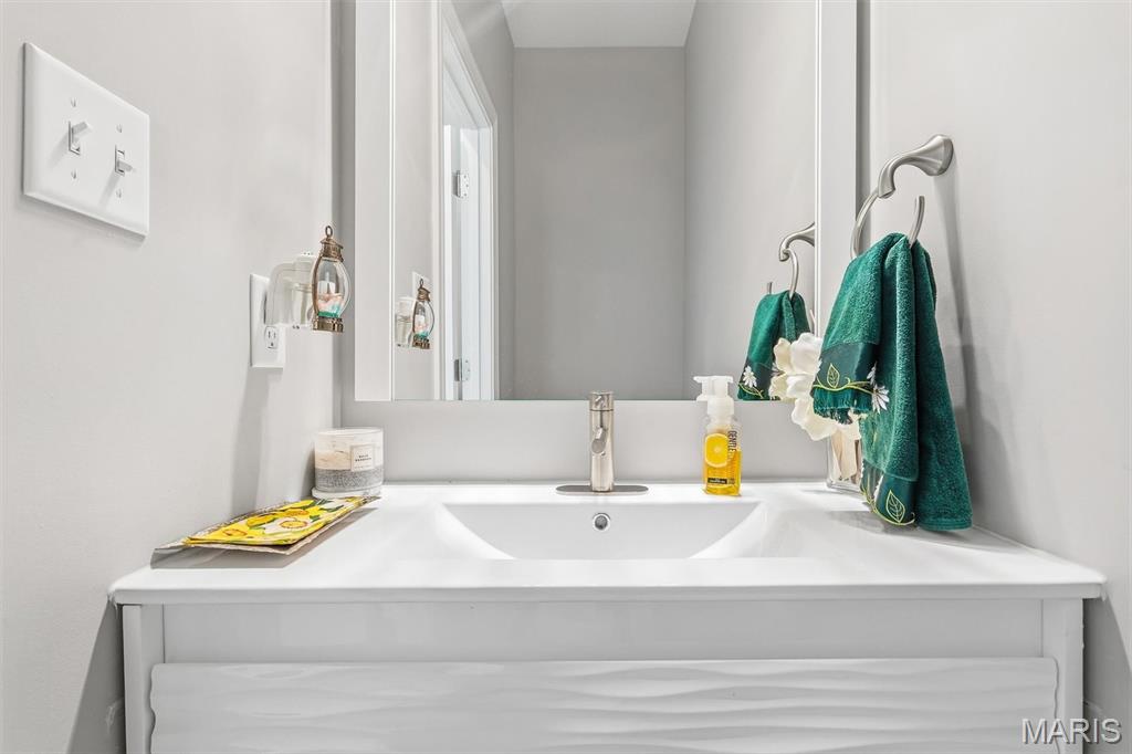 Arbors At Bridle Path The - Residential