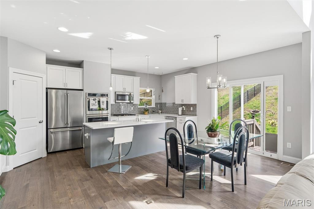 Arbors At Bridle Path The - Residential